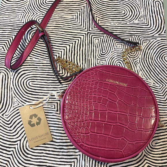 Louenhide magenta croc pattern bag! BRAN NEW Absolutely gorgeous! - Picture 4 of 7